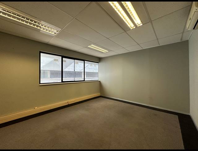 418M² OFFICE TO LET IN SANDTON CENTRAL